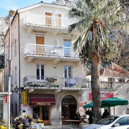 Apartment Toma Omiš Eksteriør bilde