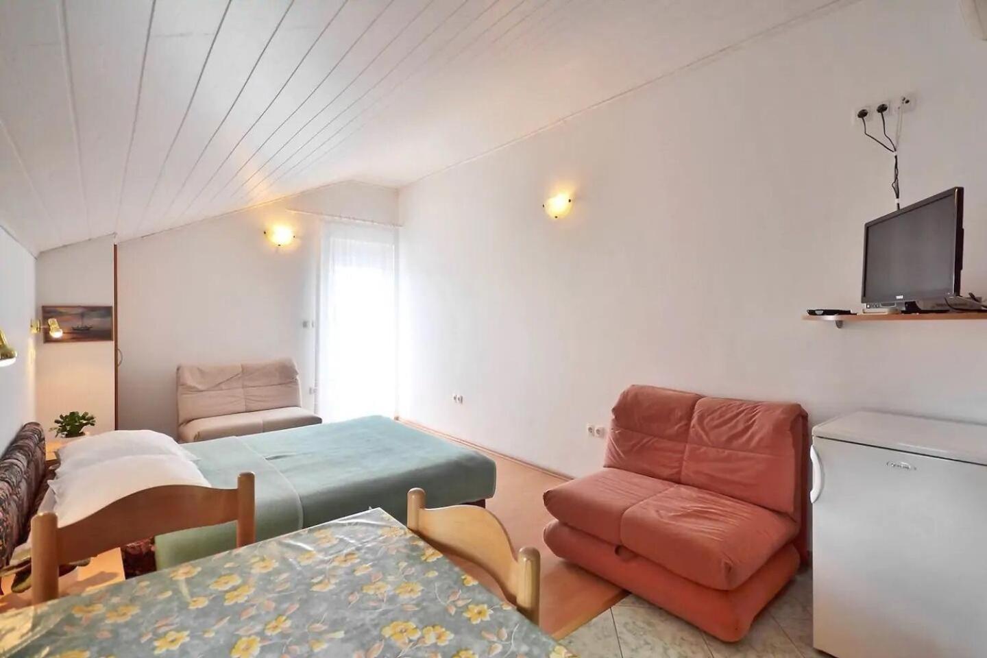 Apartment Toma Omiš Eksteriør bilde