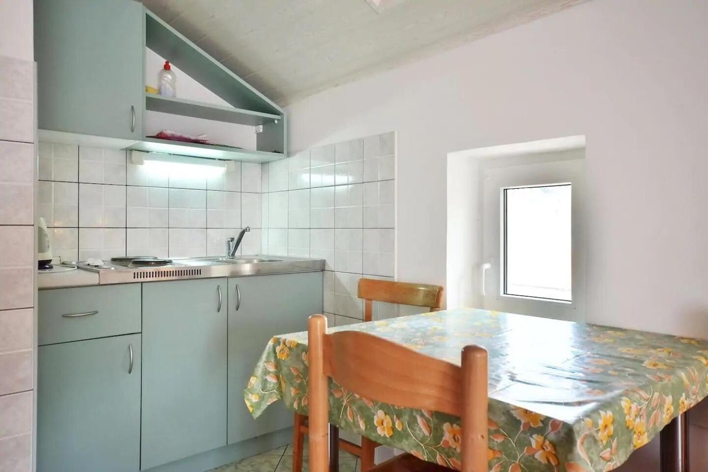 Apartment Toma Omiš Eksteriør bilde