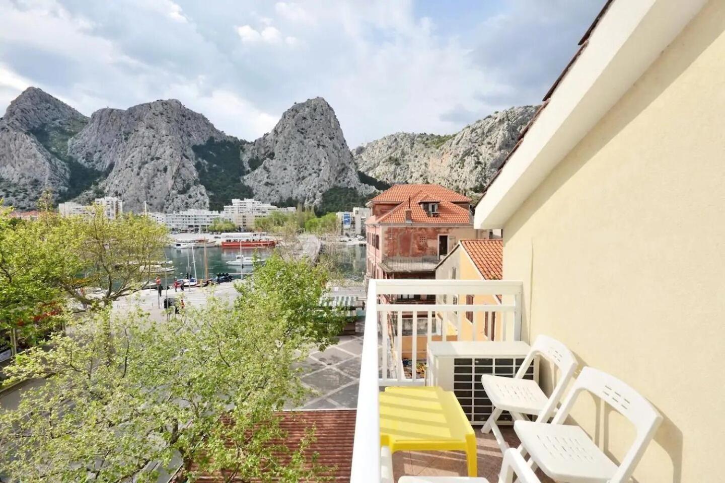 Apartment Toma Omiš Eksteriør bilde