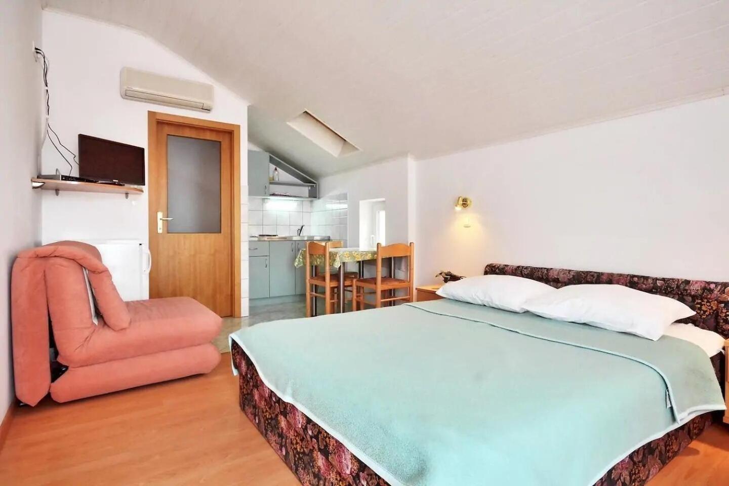 Apartment Toma Omiš Eksteriør bilde