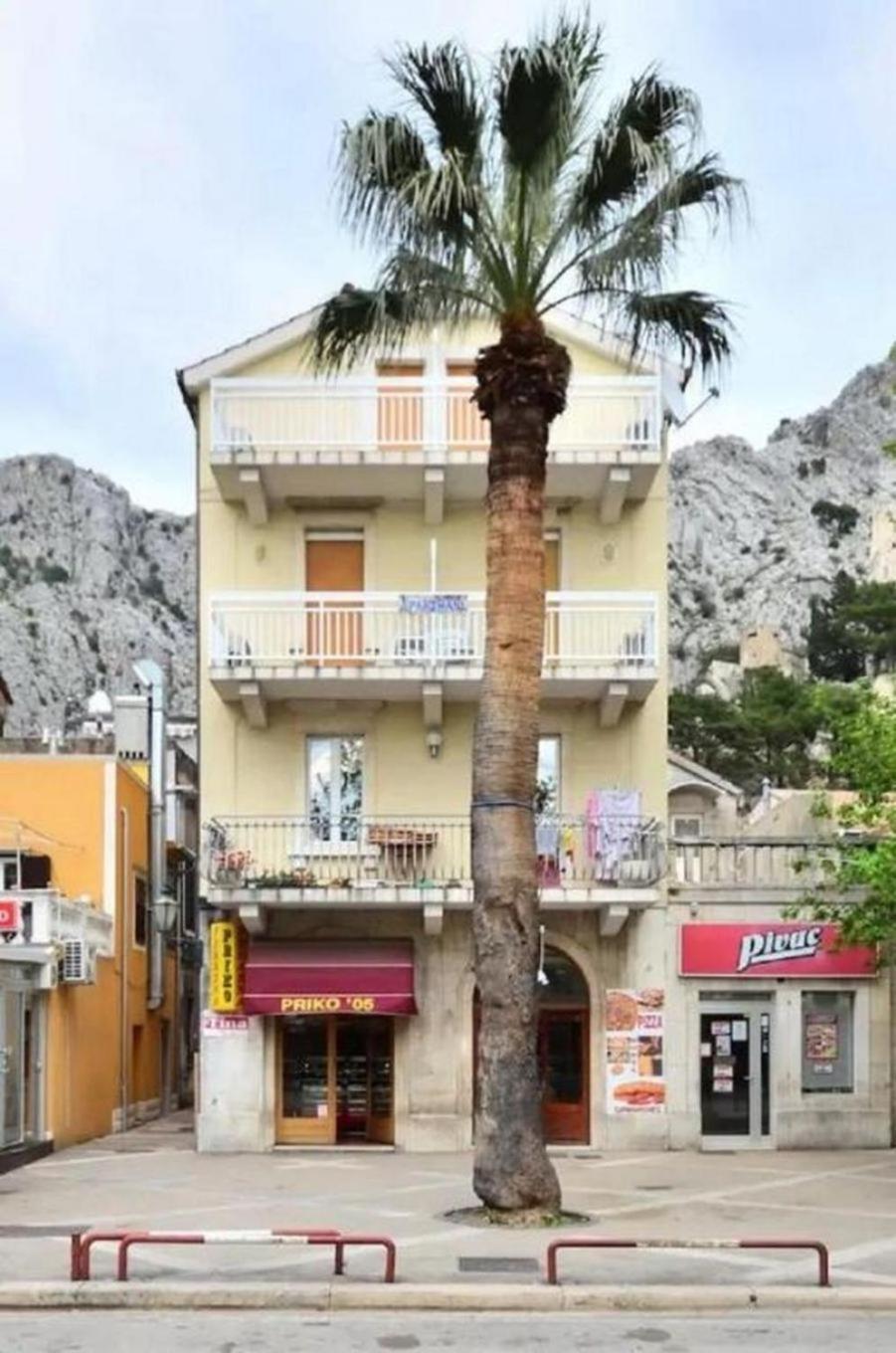 Apartment Toma Omiš Eksteriør bilde