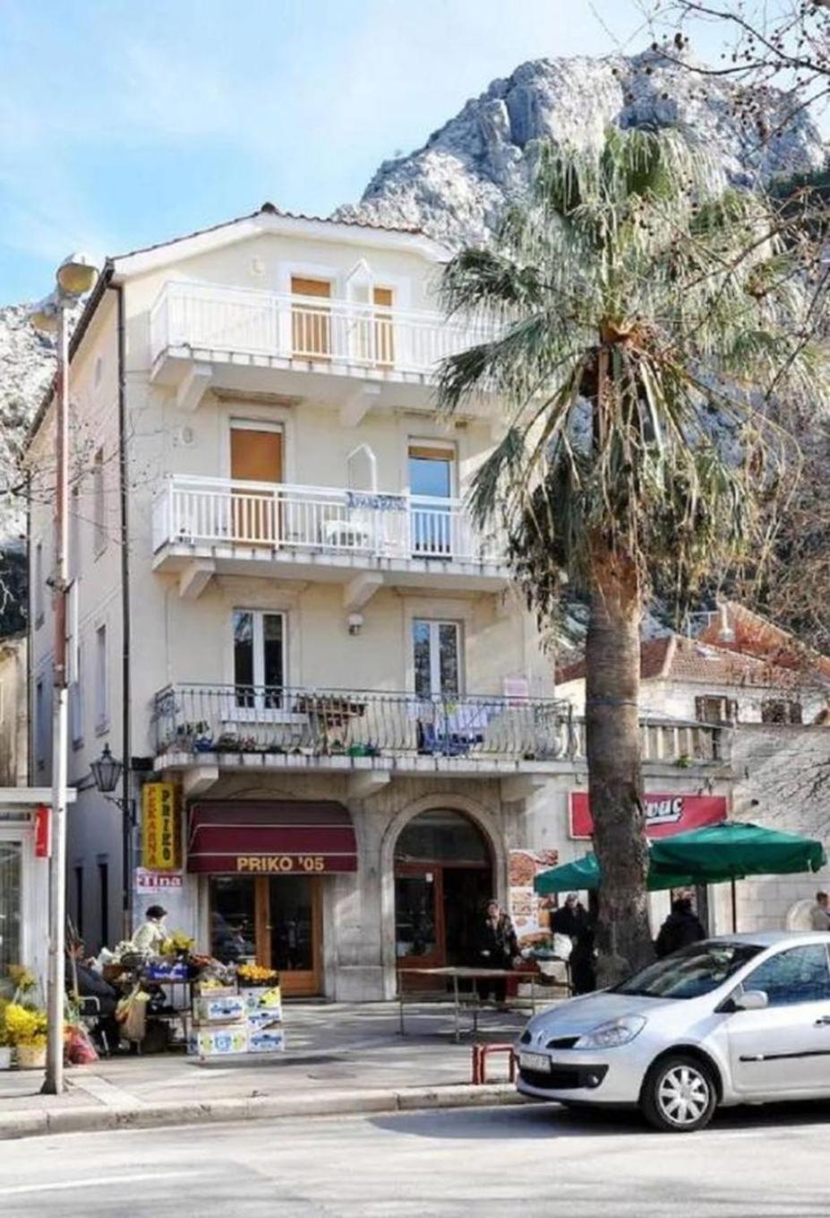 Apartment Toma Omiš Eksteriør bilde